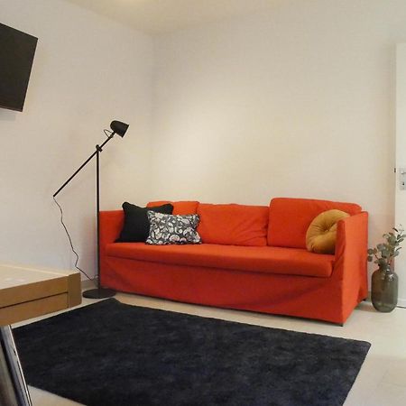 Apartment Mit Einzelbetten Fur Zwei Essen Exterior photo
